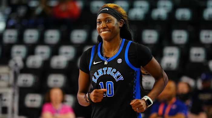 Kentucky Wildcats Guard Rhyne Howard runs onto the court at Convocation Center.